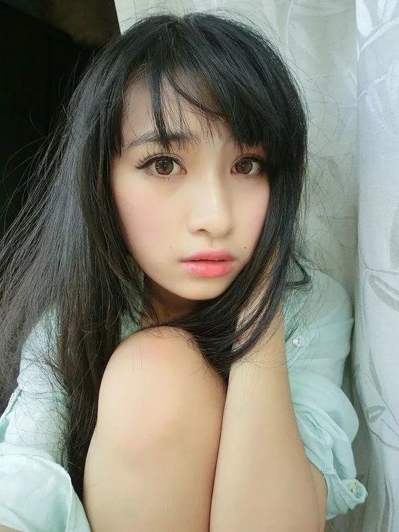 谢洛云