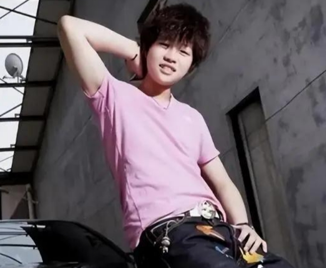 包含李天一受害女子杨佳的词条