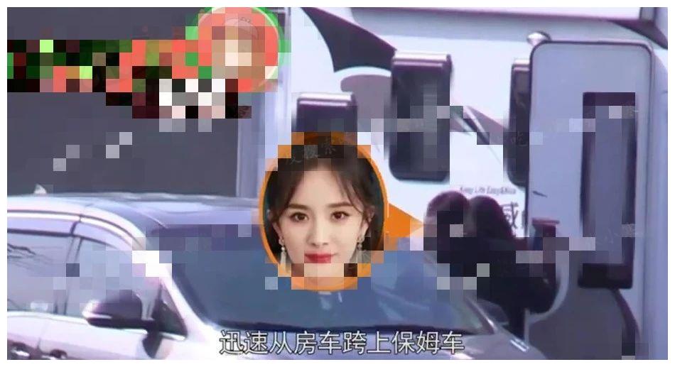杨幂躲房车陪魏大勋拍戏