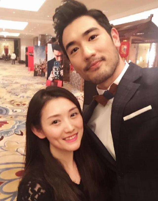 高以翔成婚照 高以翔成婚照