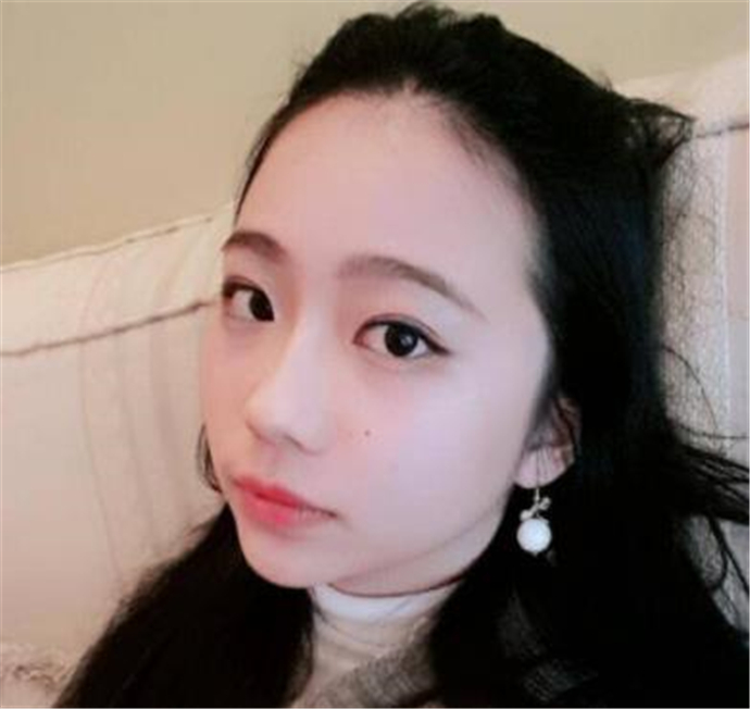 黄安仪微博