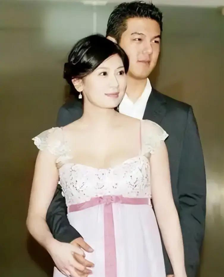 娱乐圈老妻少夫 娱乐圈老妻少夫