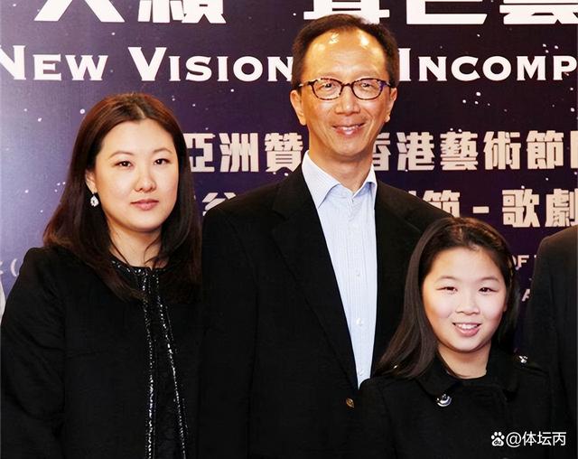 霍震霆有几个妻子的复杂引见