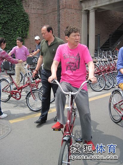 李春平的老太必定是宝莲高