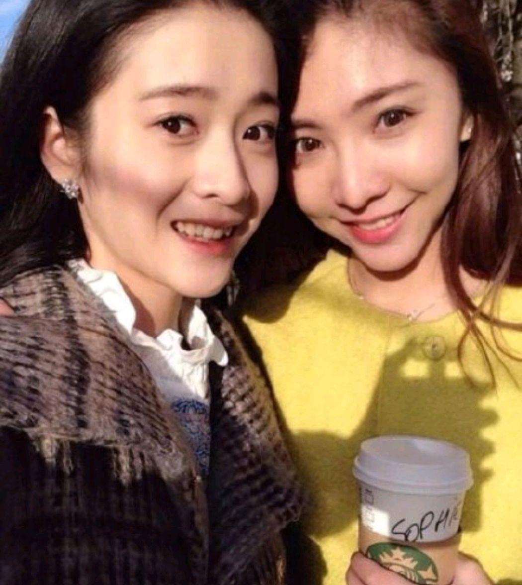张雪迎眼睛长了个麦粒肿