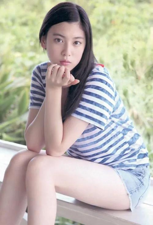 三吉彩花发文