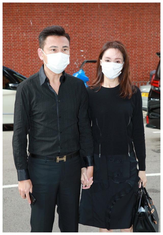 梁洁华设灵