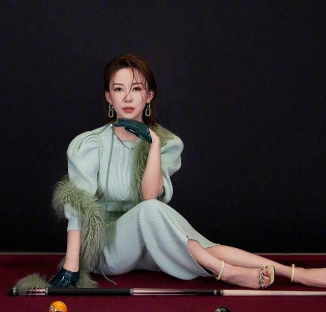 包括潘晓婷丝袜的词条 包括潘晓婷丝袜的词条