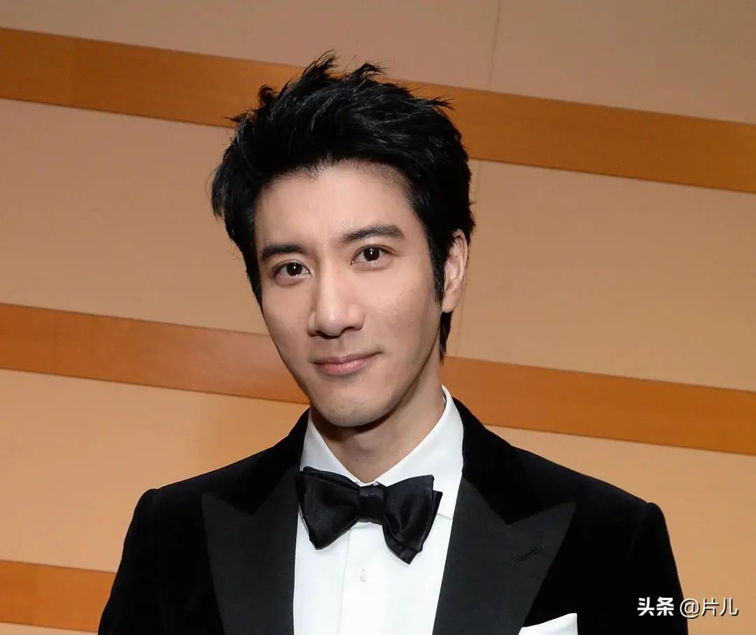 王力宏发文回应前妻指控的复杂引见