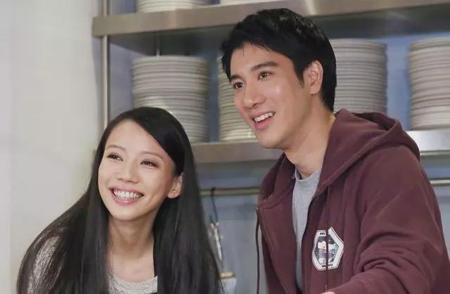 王力宏发文回应前妻指控的复杂引见