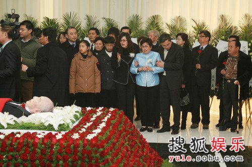 孙道临第一任妻子