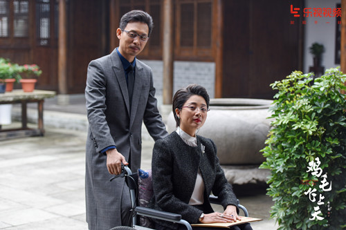 包括《鸡毛飞上天》主角原型欠债357亿的词条 包括《鸡毛飞上天》主角原型欠债357亿的词条