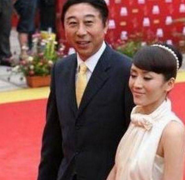 冯巩妻子艾慧逝世