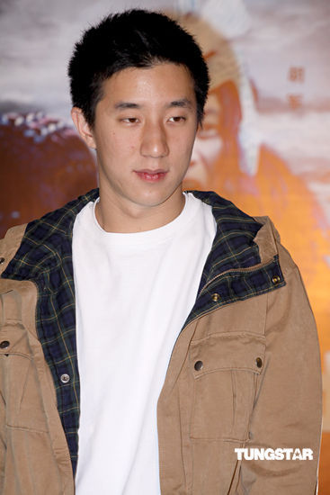 房主明
