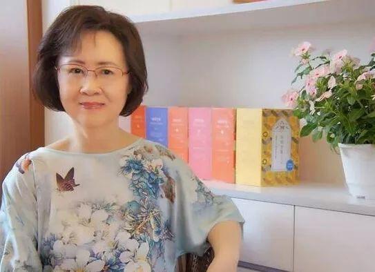 琼瑶向继后代报歉 琼瑶向继后代报歉
