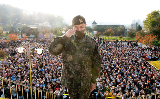权志龙什么时候服兵役返来