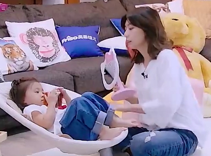 小爸爸姗姗的闺蜜 小爸爸姗姗的闺蜜