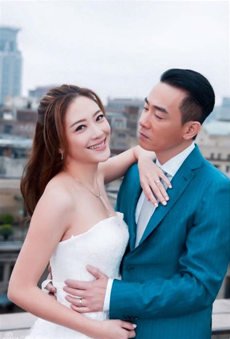 陈小春妻子叫什么 陈小春妻子叫什么