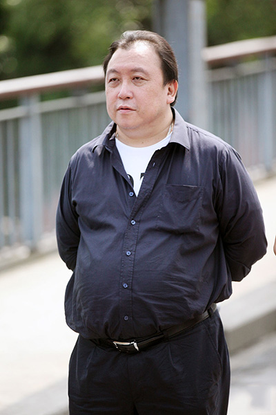 谢震武 谢震武