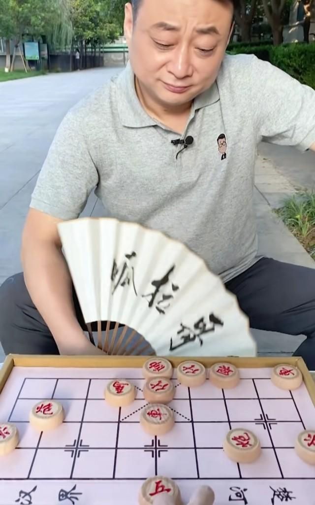 小么哥拉呱 小么哥拉呱