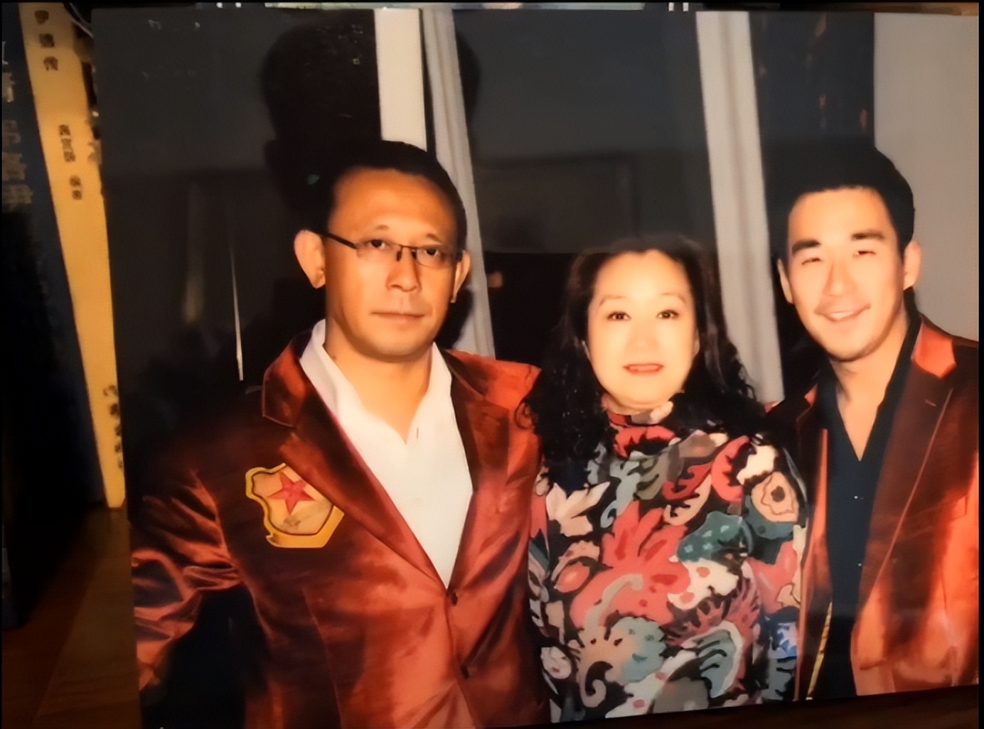 罗秀春年轻时照片 罗秀春年轻时照片