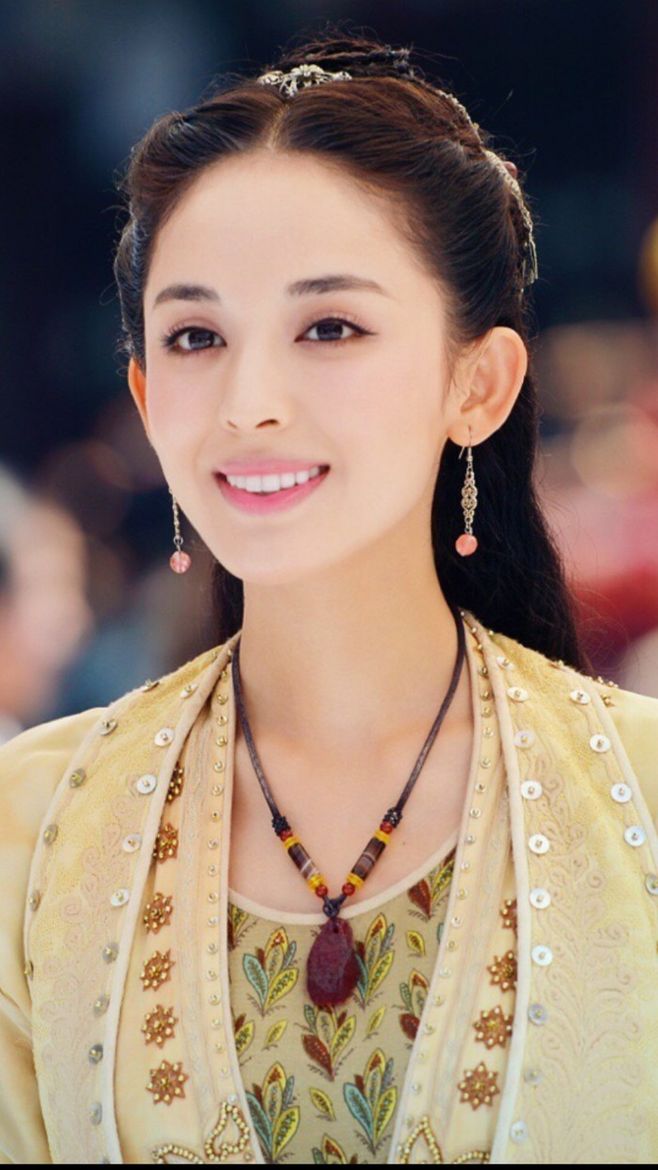 古力娜扎尔拜合提亚尔