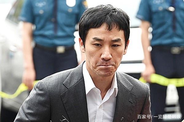 严泰雄姐姐