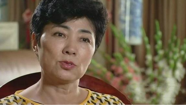 包括曲婉婷为贪污3.5亿入狱母亲喊冤的词条 包括曲婉婷为贪污3.5亿入狱母亲喊冤的词条