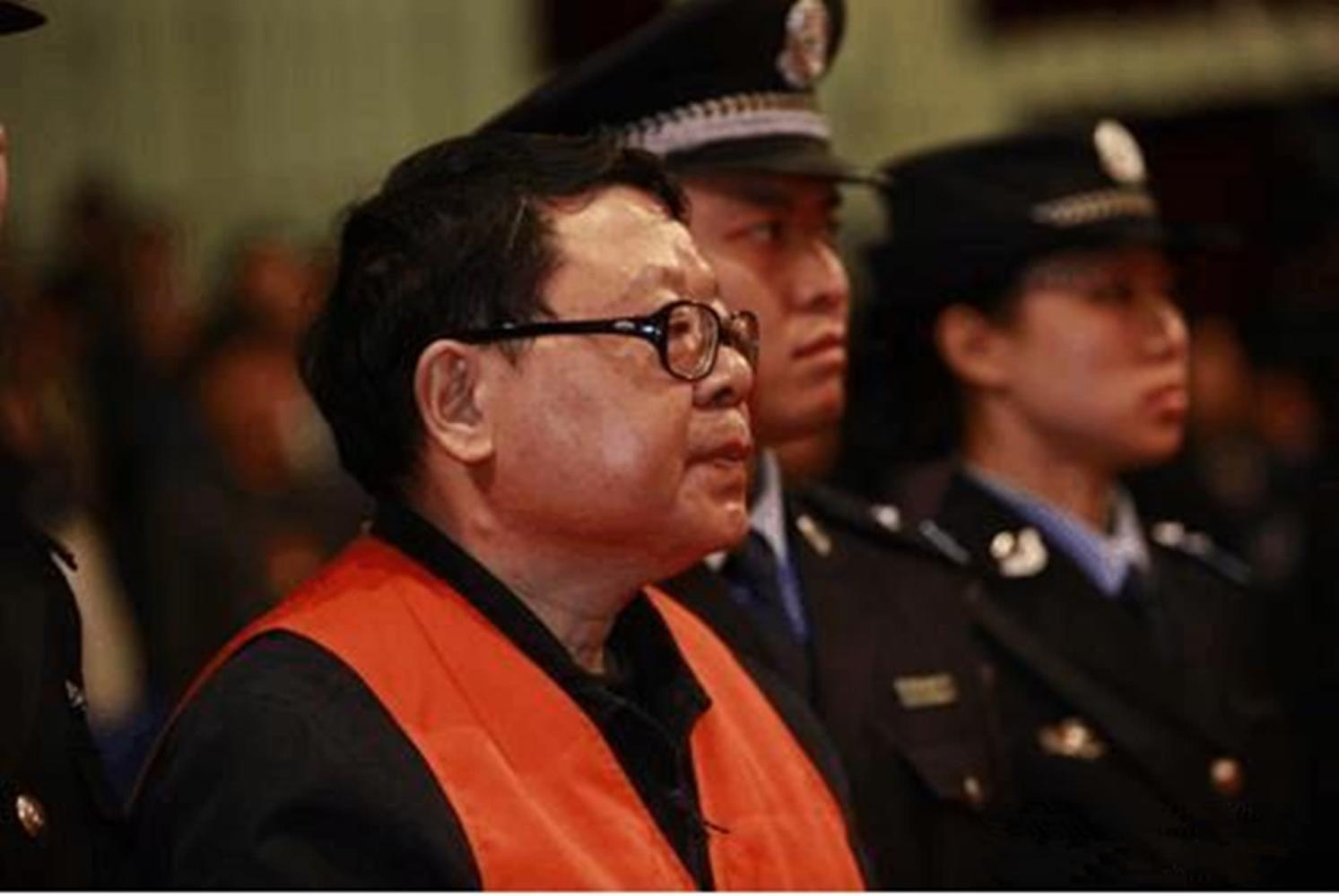 女文强的复杂引见