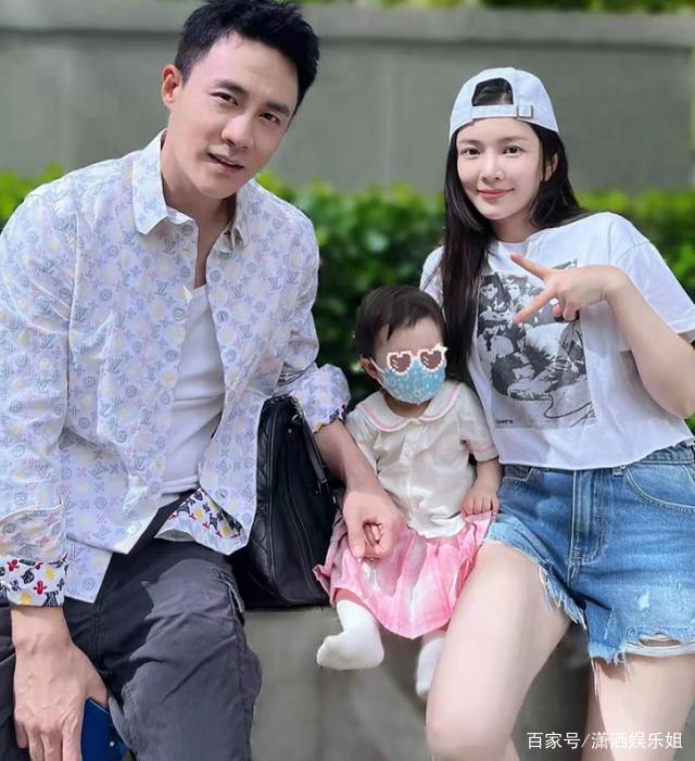 包括杜淳王灿为女儿办满月派对的词条