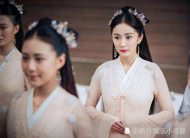 斛珠夫人女主男二圆房