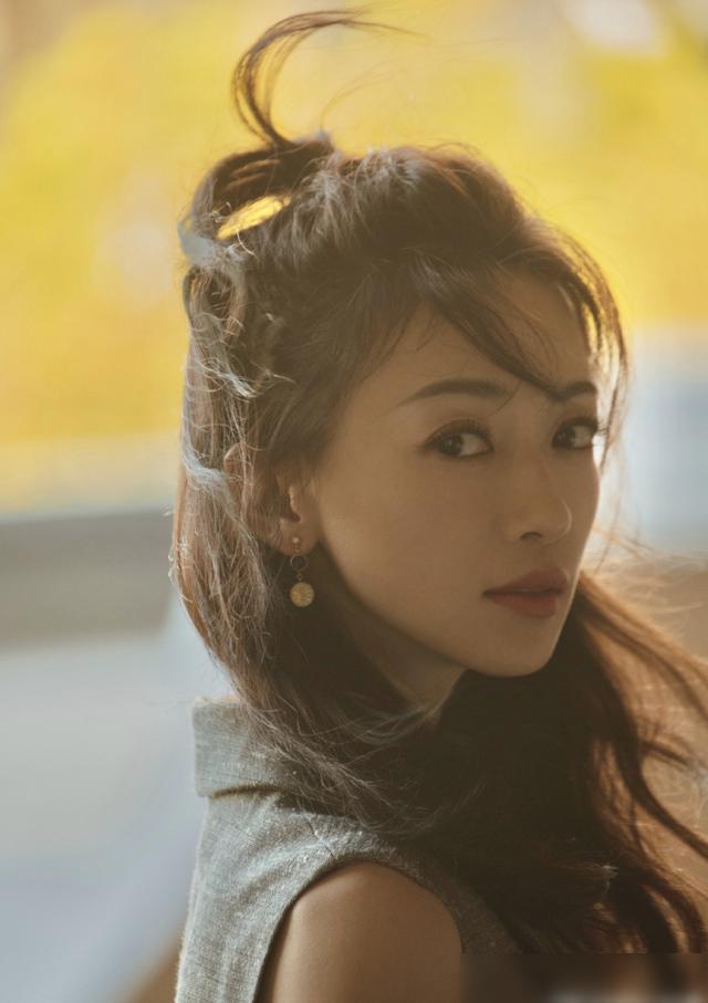 吴谨言洪尧疑同居