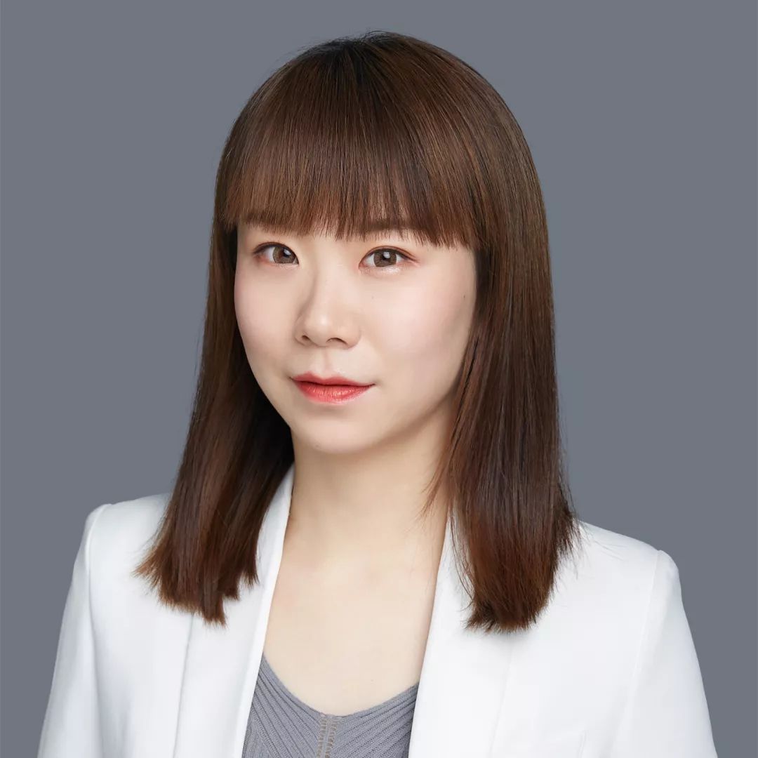 上海车模李雅