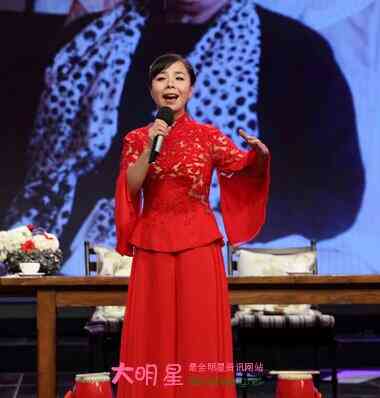 毕福剑与王二妮成婚 毕福剑与王二妮成婚