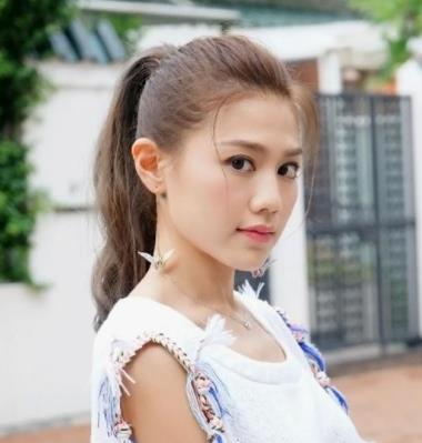 周秀娜的材料