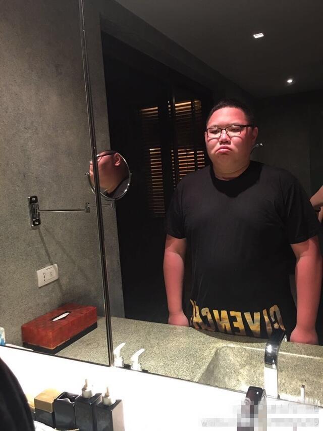 pdd扔蛇 pdd扔蛇