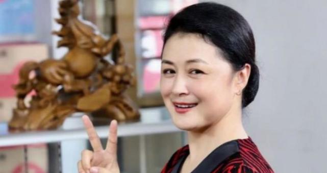 于月仙和赵本山妻子什么干系 于月仙和赵本山妻子什么干系