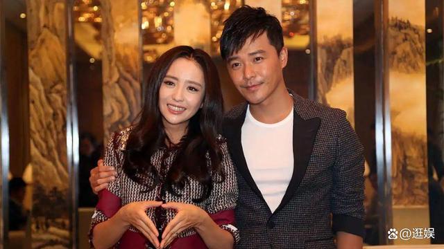 佟丽娅和台长的复杂引见 佟丽娅和台长的复杂引见