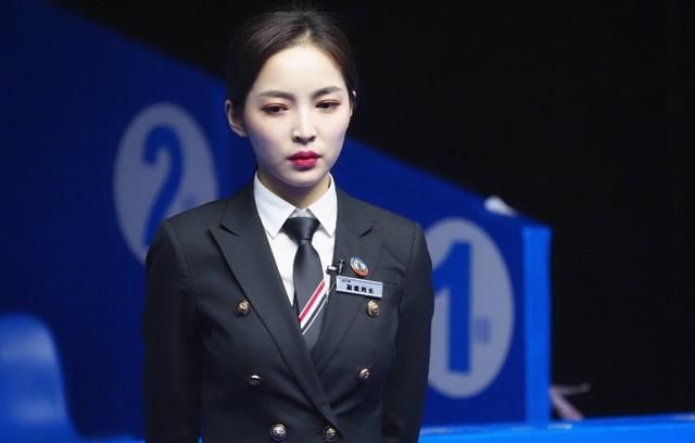 王钟瑶婚礼5分37秒线上的复杂引见 王钟瑶婚礼5分37秒线上的复杂引见
