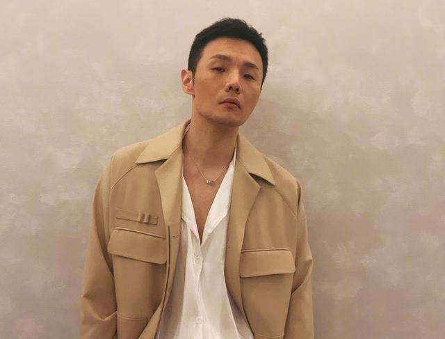 李荣浩间断七年为高考祝福