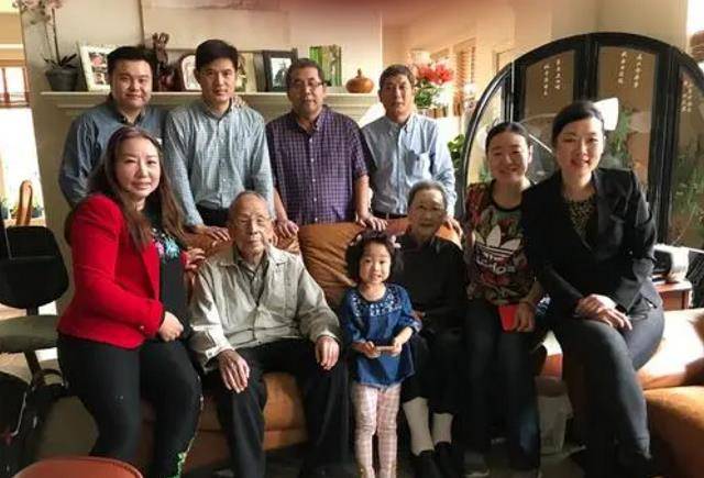 肖卓能的团体材料 肖卓能的团体材料