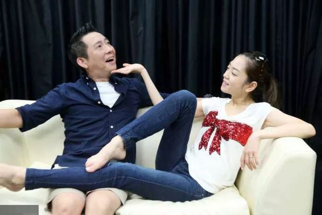 杨千霈屈中恒