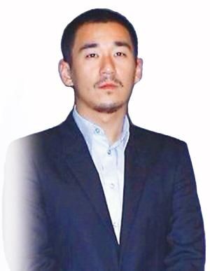 张默近况