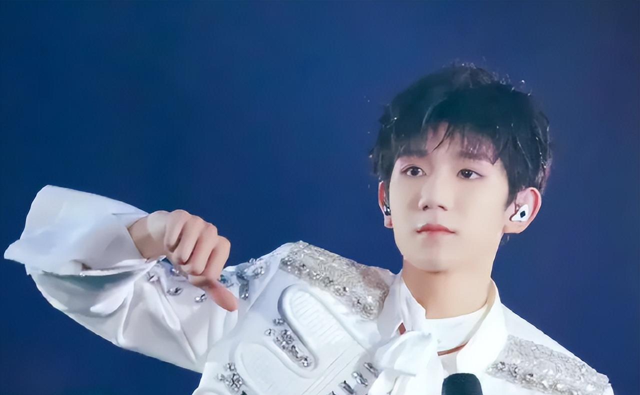 TFBOYS组合微博变动小尾巴 TFBOYS组合微博变动小尾巴