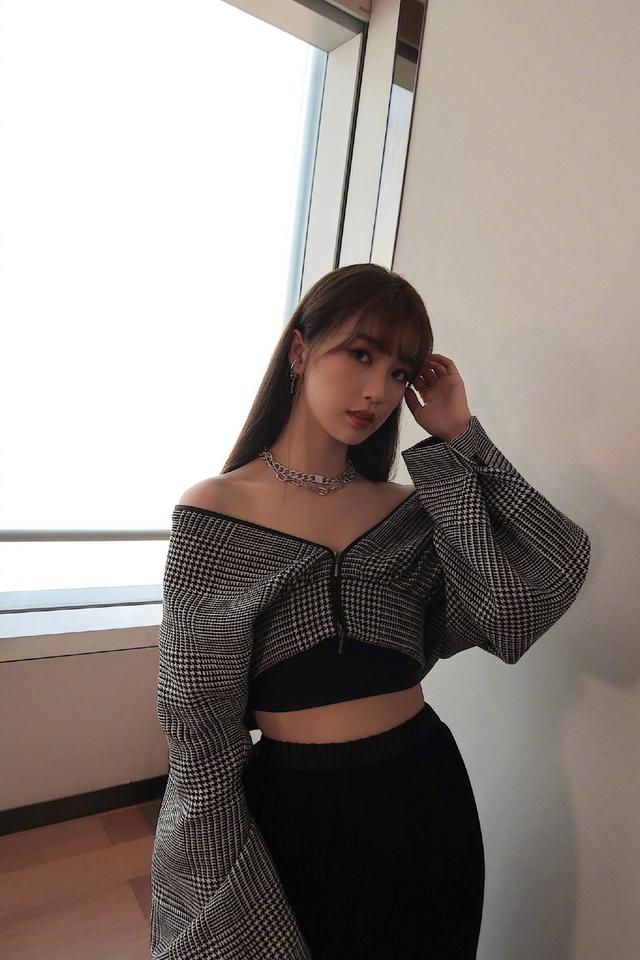 虞书欣的衣服有多贵 虞书欣的衣服有多贵