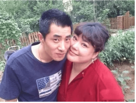 李菁菁现任老公 李菁菁现任老公