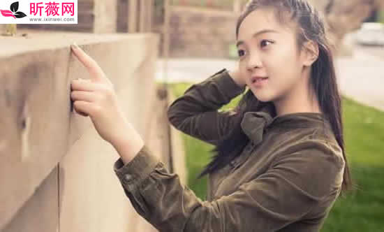 林妙可丰胸的复杂引见 林妙可丰胸的复杂引见