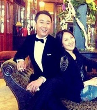 王自健团体简历