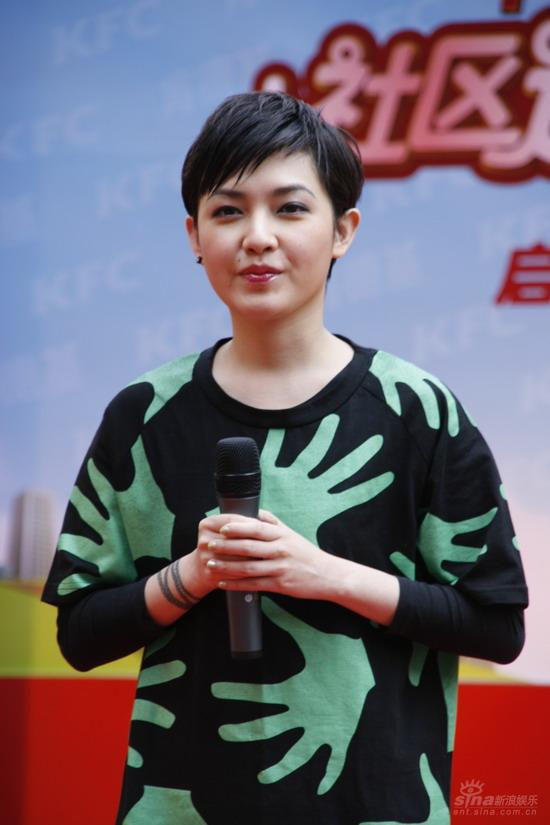 范小萱