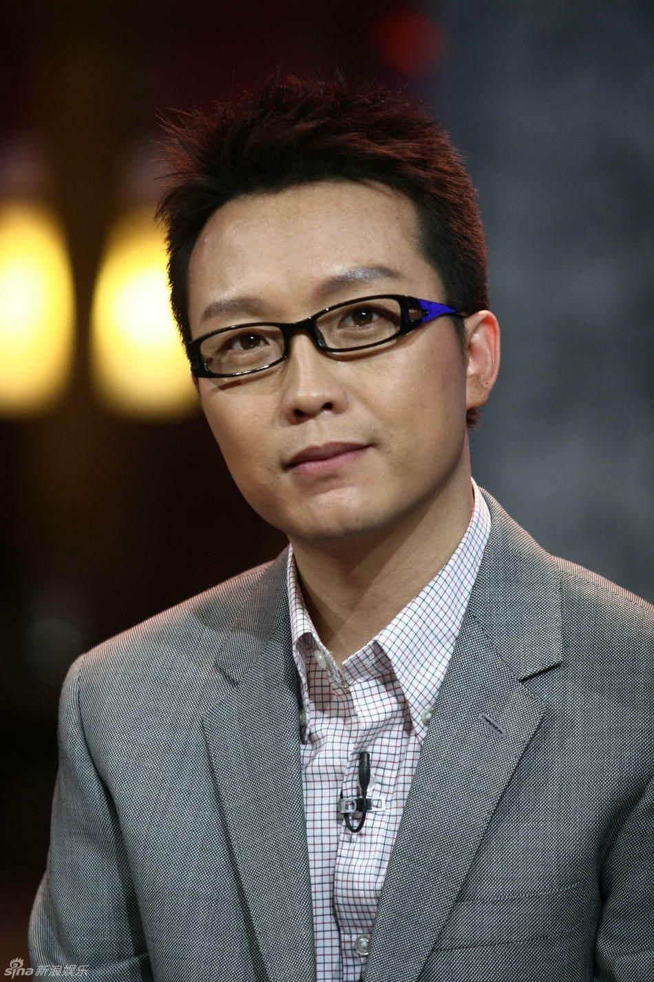 李玉刚捐钱50万元驰援故乡吉林的复杂引见 李玉刚捐钱50万元驰援故乡吉林的复杂引见